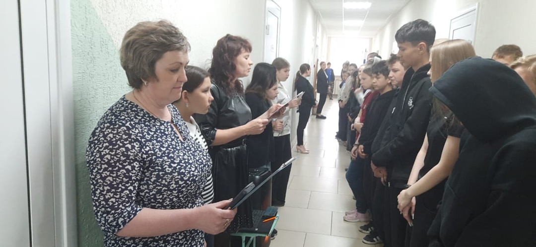 Линейка, посвящённая Международному дню медицинской сестры..